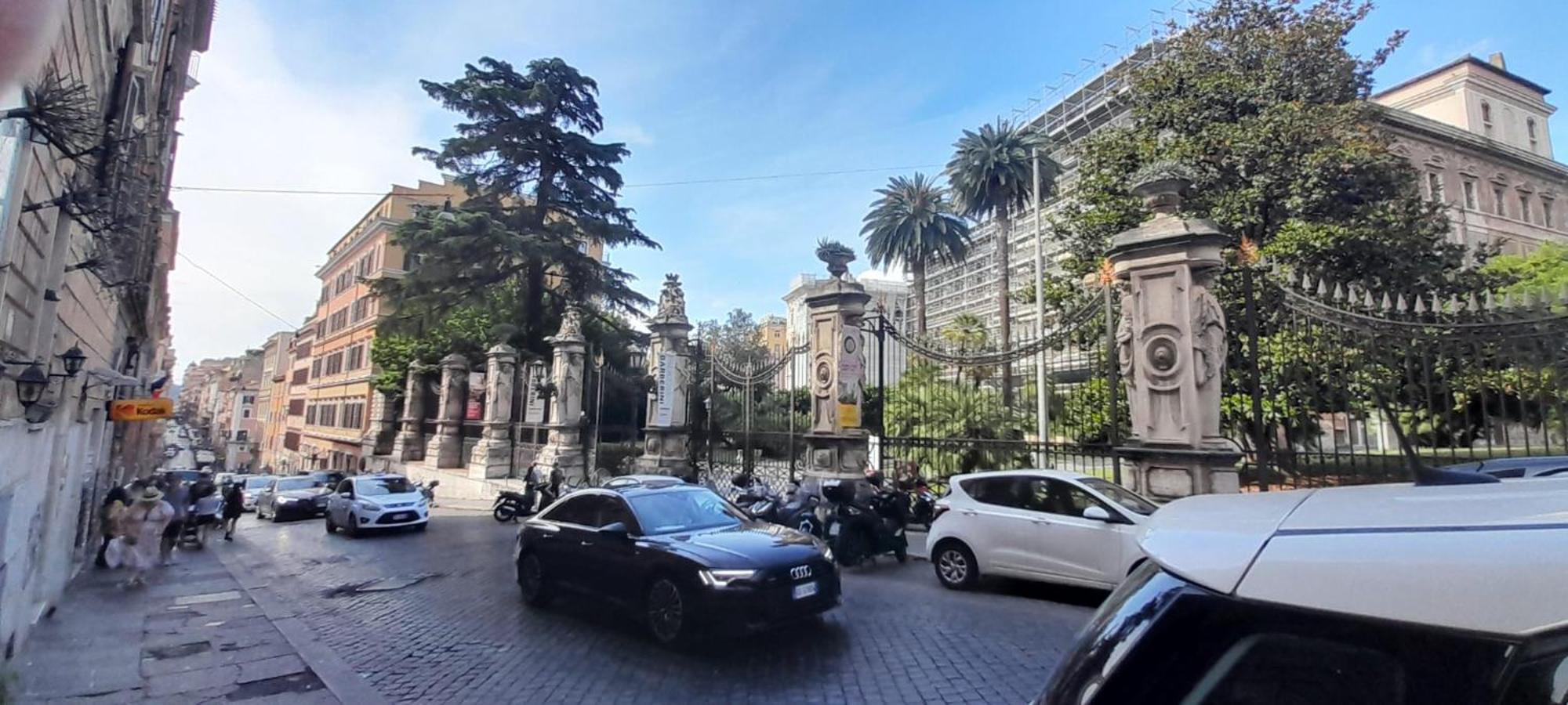 Апартаменты Trevi Smart Flat Рим Экстерьер фото